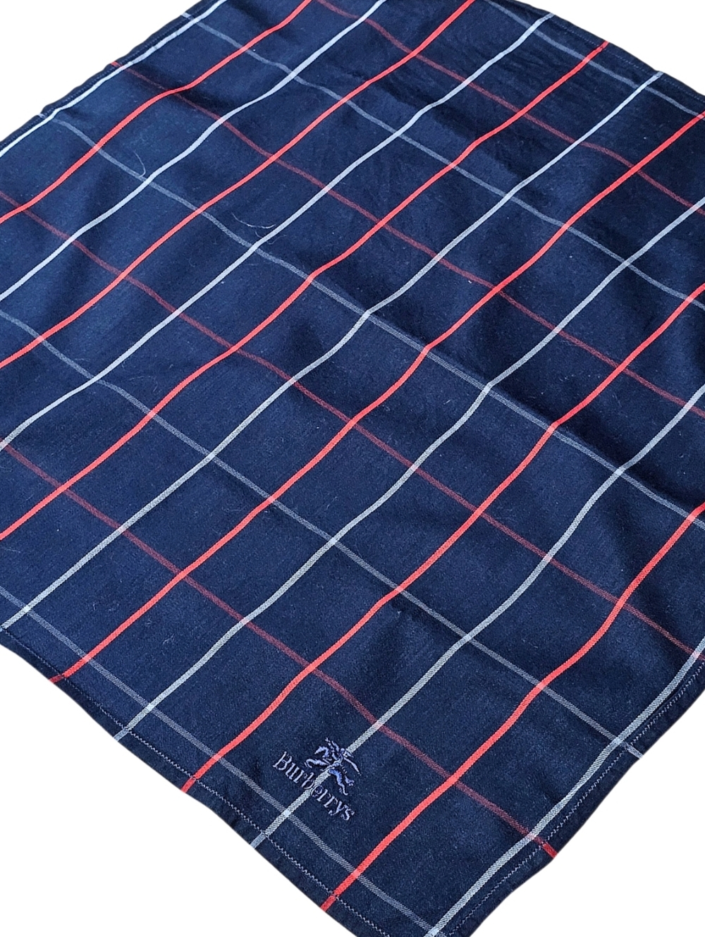 BURBERRY SCARF - Picture 4 of 14